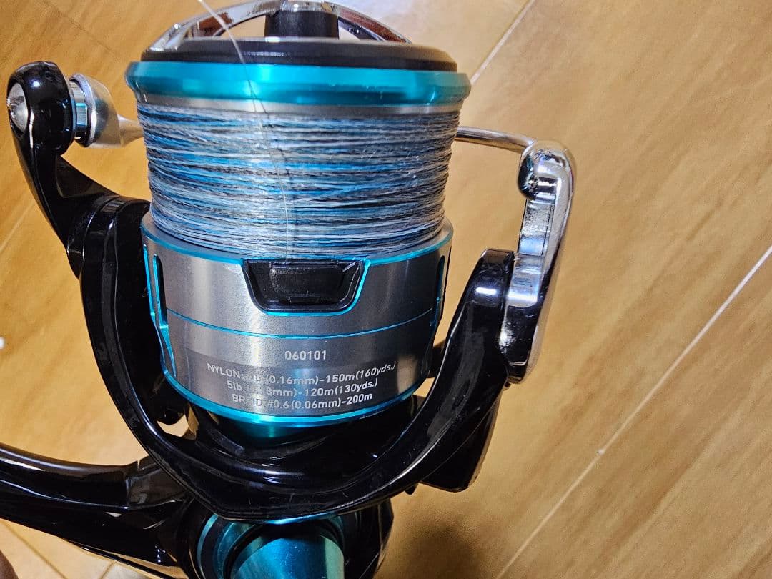 リール Emeraldas 2500S-H-DH