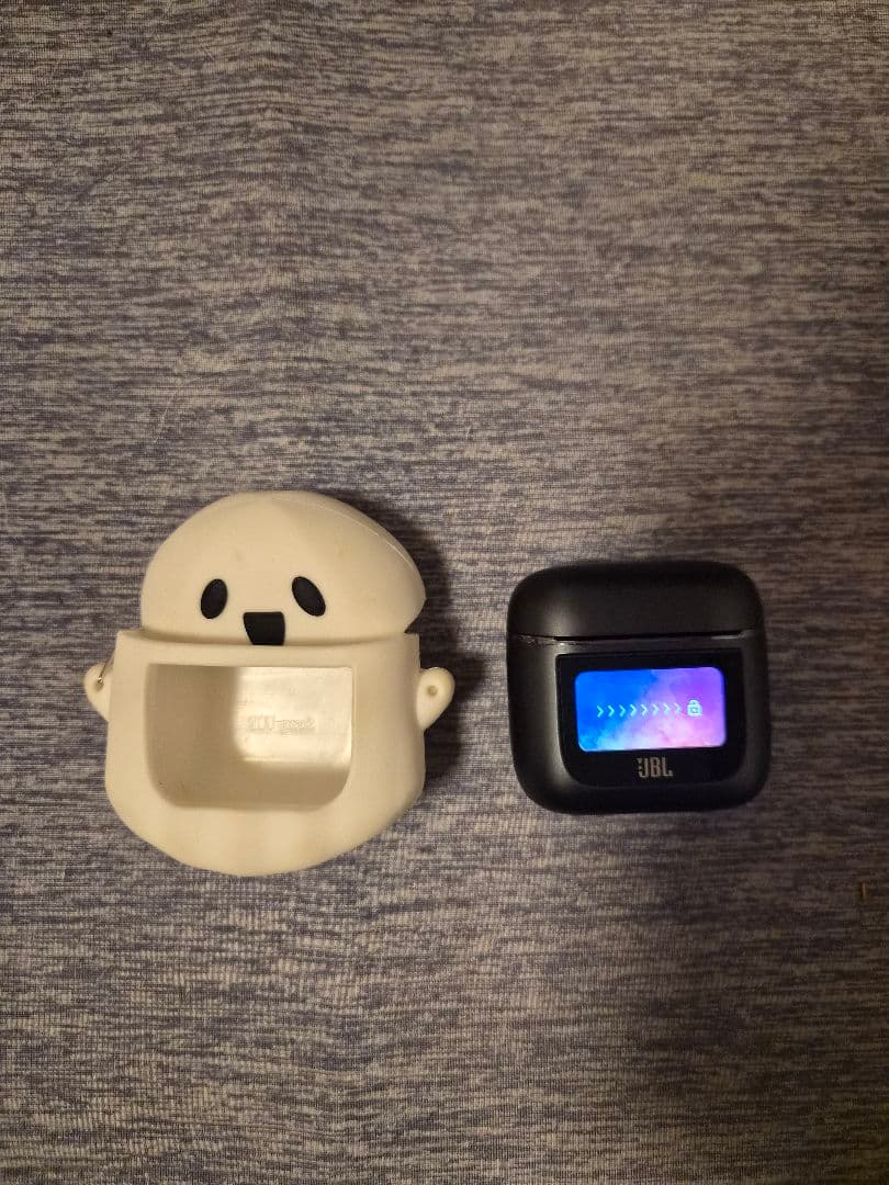 JBL TOUR PRO 2 イヤホンケース付き