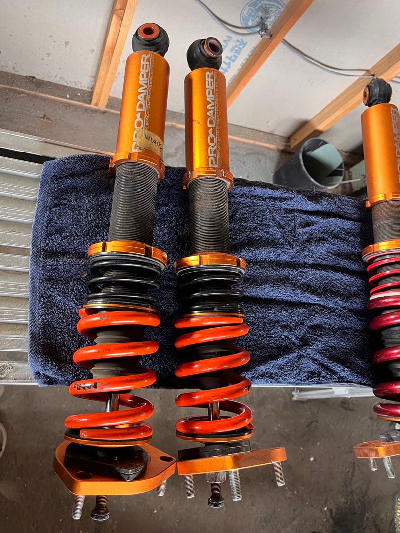 セルシオ　車高調　t-demand 80キロスペック