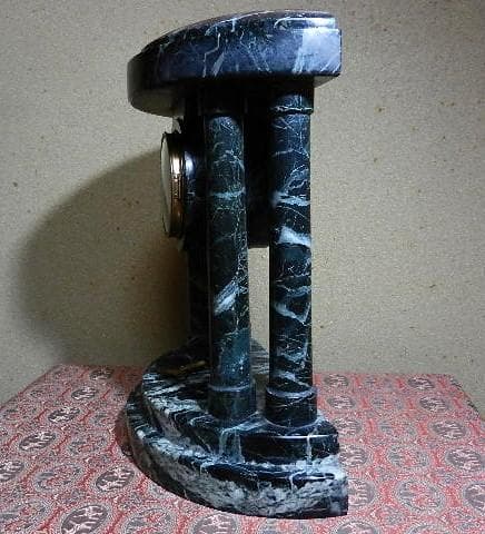 アンティークねじ巻き振り子式大理石置時計（精工舎、Ｈ３２ｃｍ、Ｗ８ｋｇ）