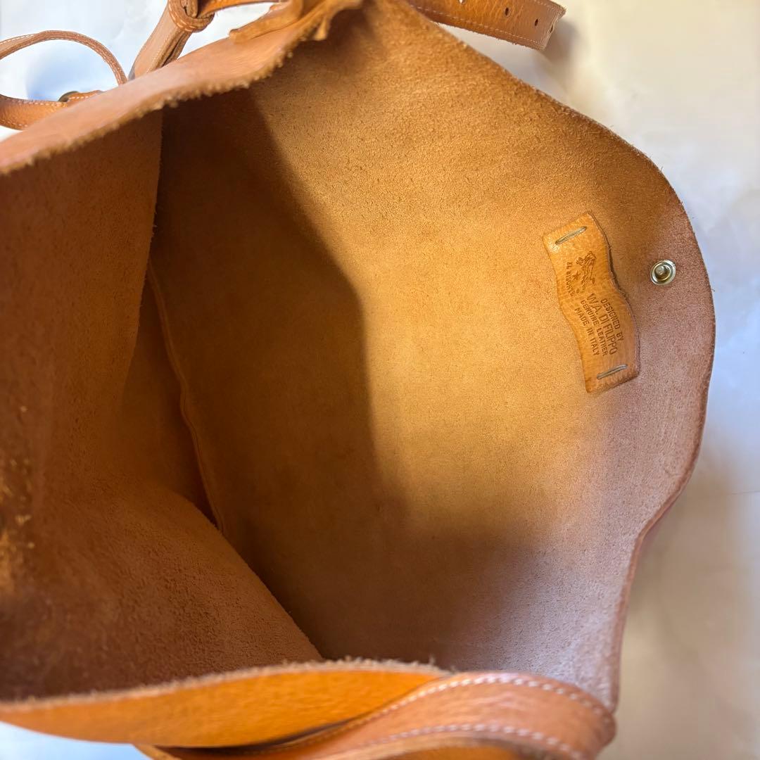 イルビゾンテ IL BISONTE バッグ