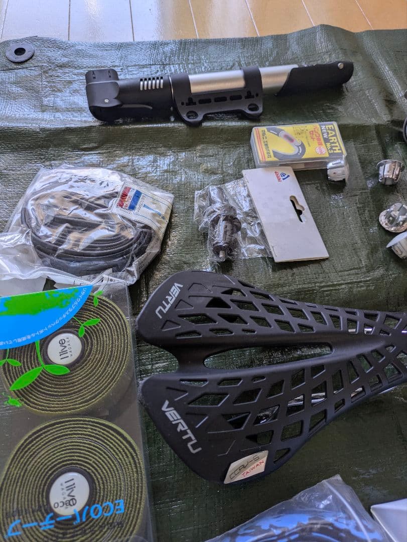 ジャンク自転車　ロードバイク　パーツ　部品　セット