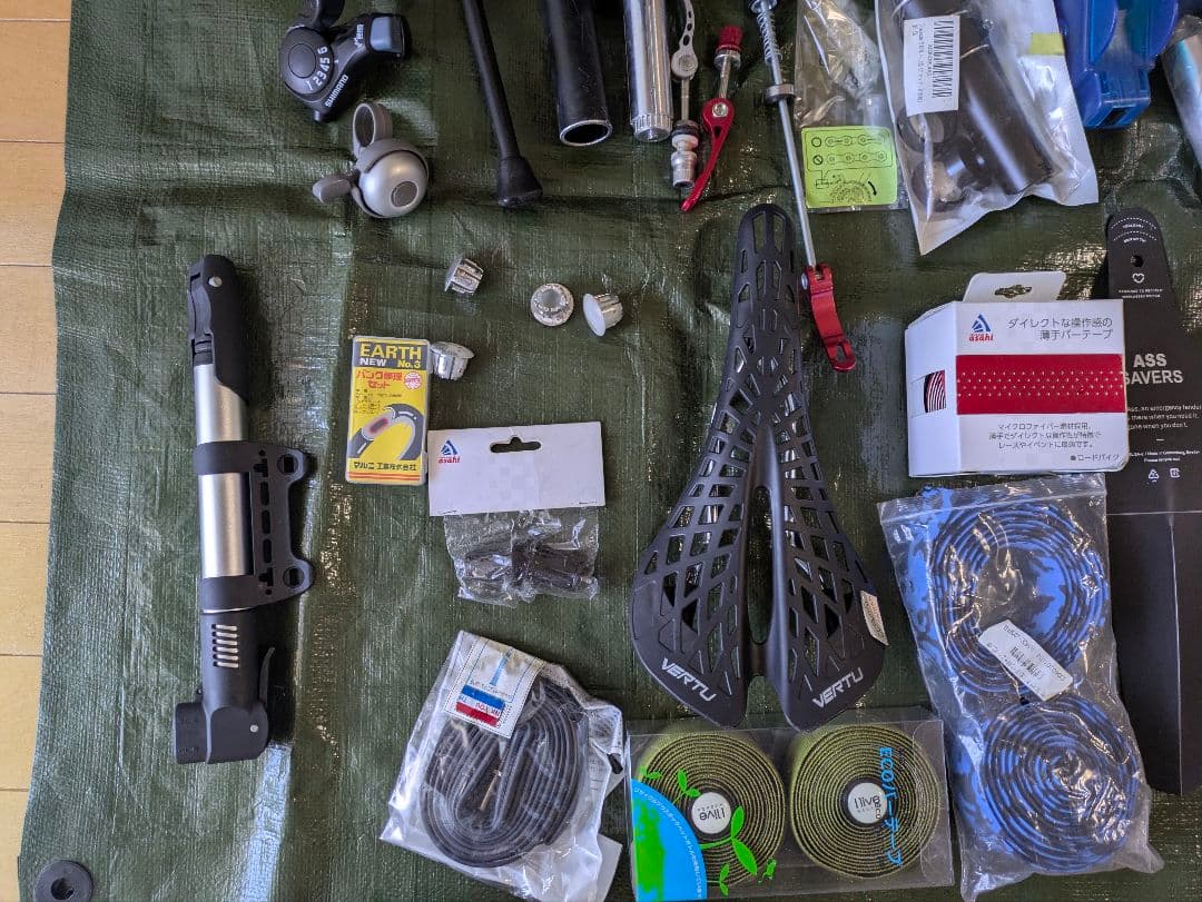 ジャンク自転車　ロードバイク　パーツ　部品　セット