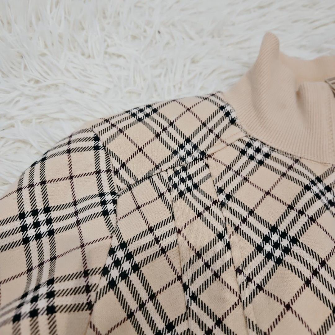 バーバリーブルーレーベル トラックジャケット M ノバチェック ホースロゴ　刺繍