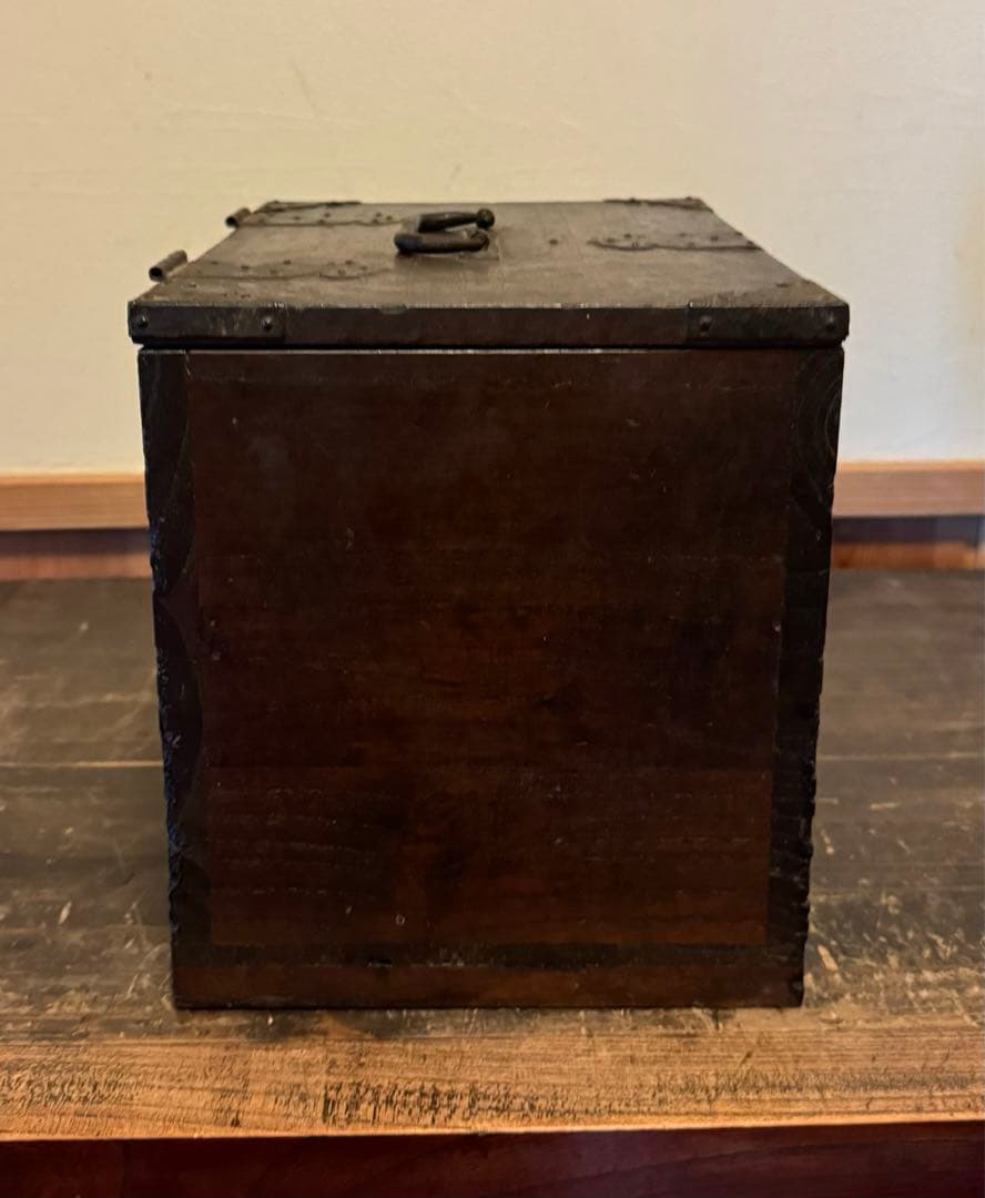 724 時代箱 収納箱　小物入れ　小引出し　墨道具入れ　古道具