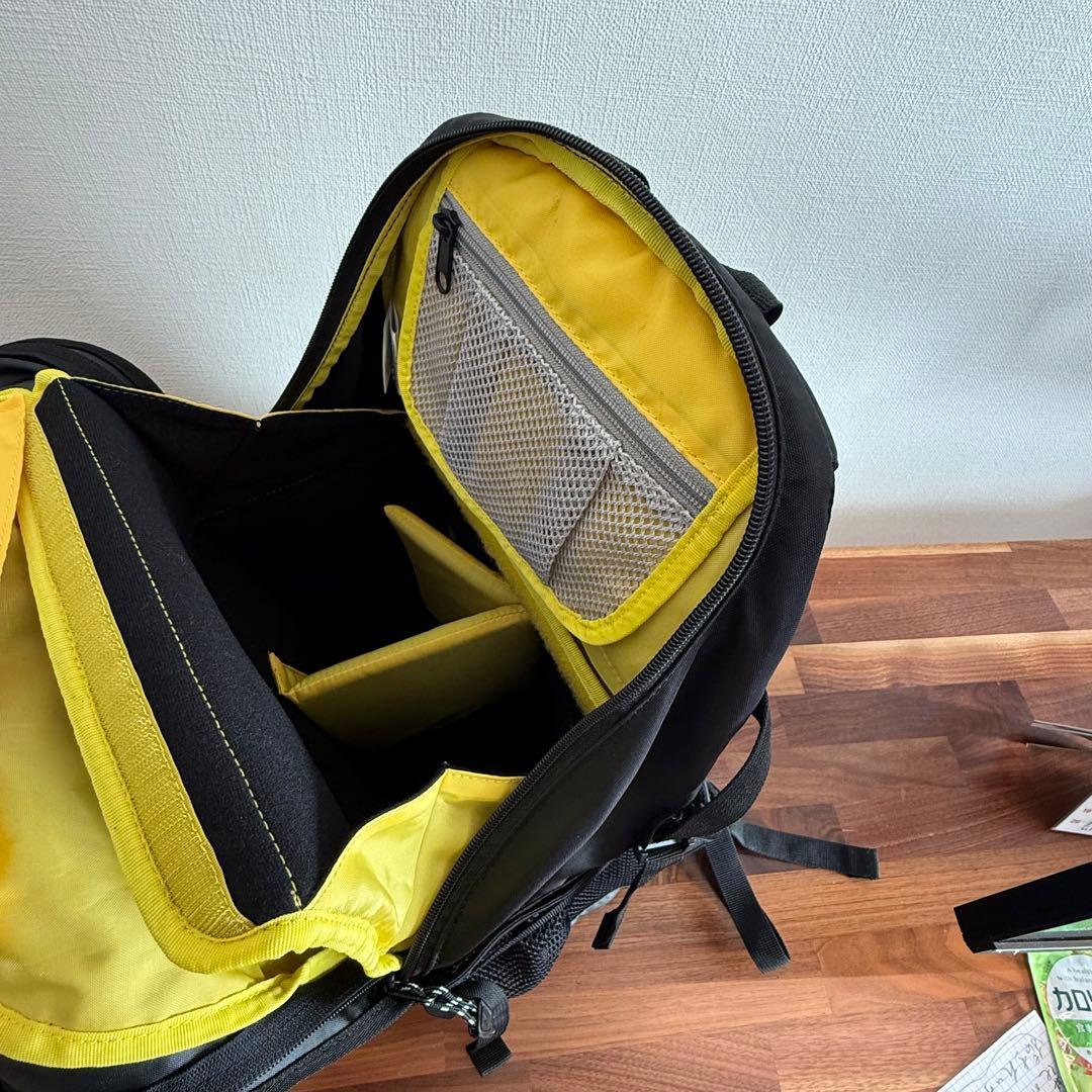 Nikon×MILLETコラボ カメラリュック 黒/グレー