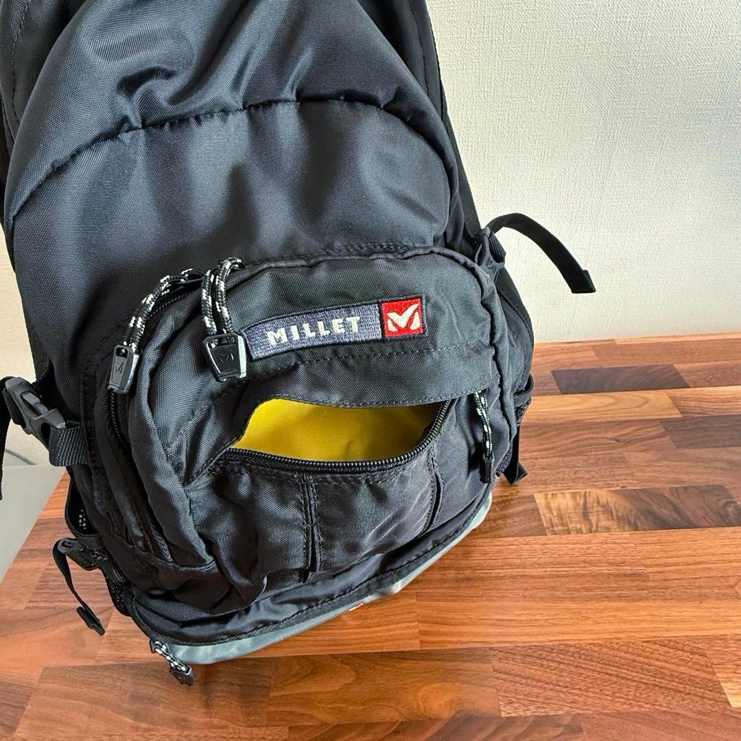 Nikon×MILLETコラボ カメラリュック 黒/グレー