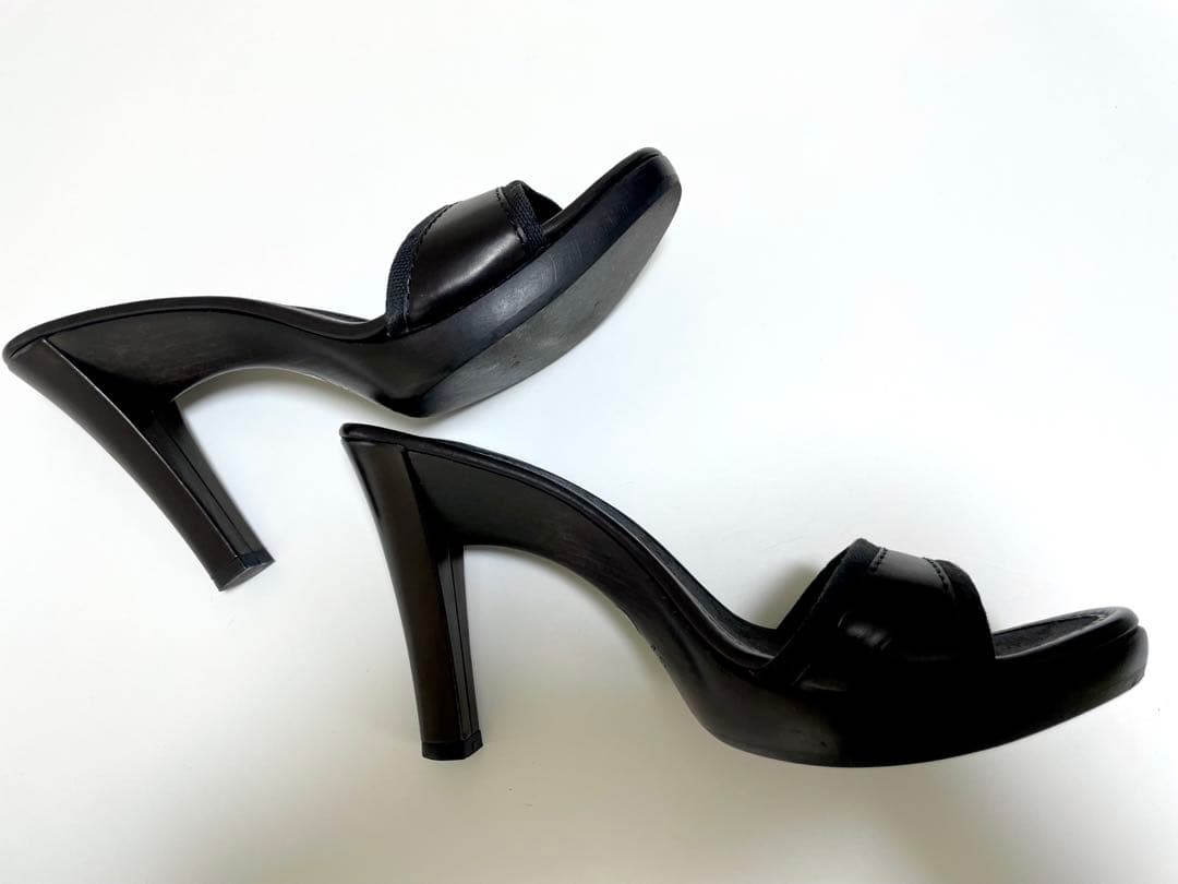 【美品】GUCCI ブラック ミュール 高ヒール