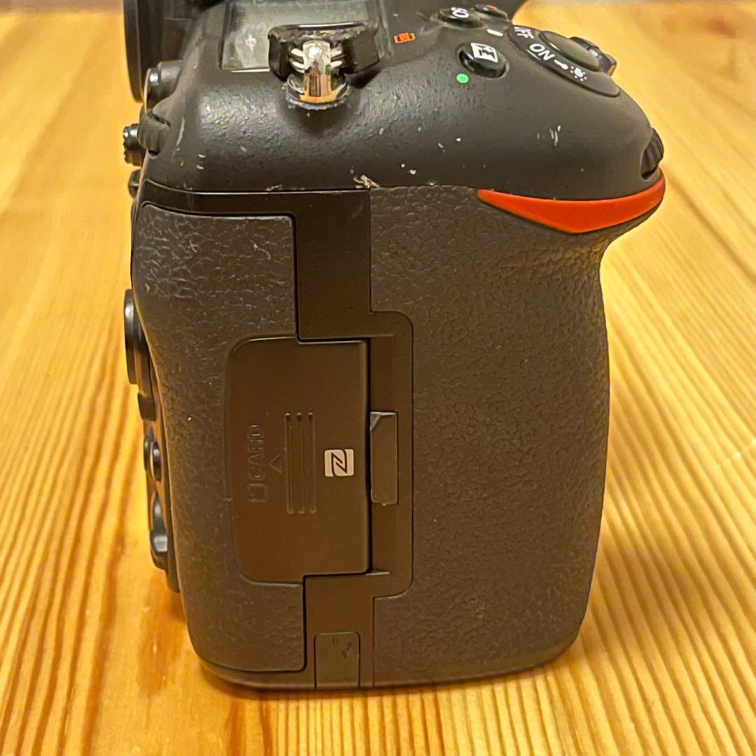 Nikon D500 デジタル一眼レフカメラ 本体