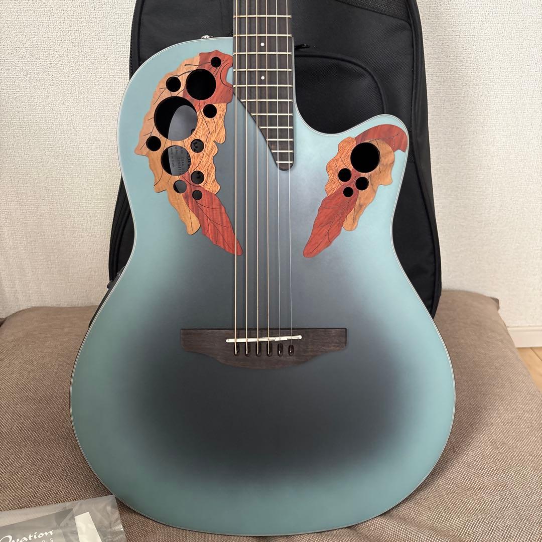 OvationエレアコギターCelebrity 「CE44-RBB」/保証期間中