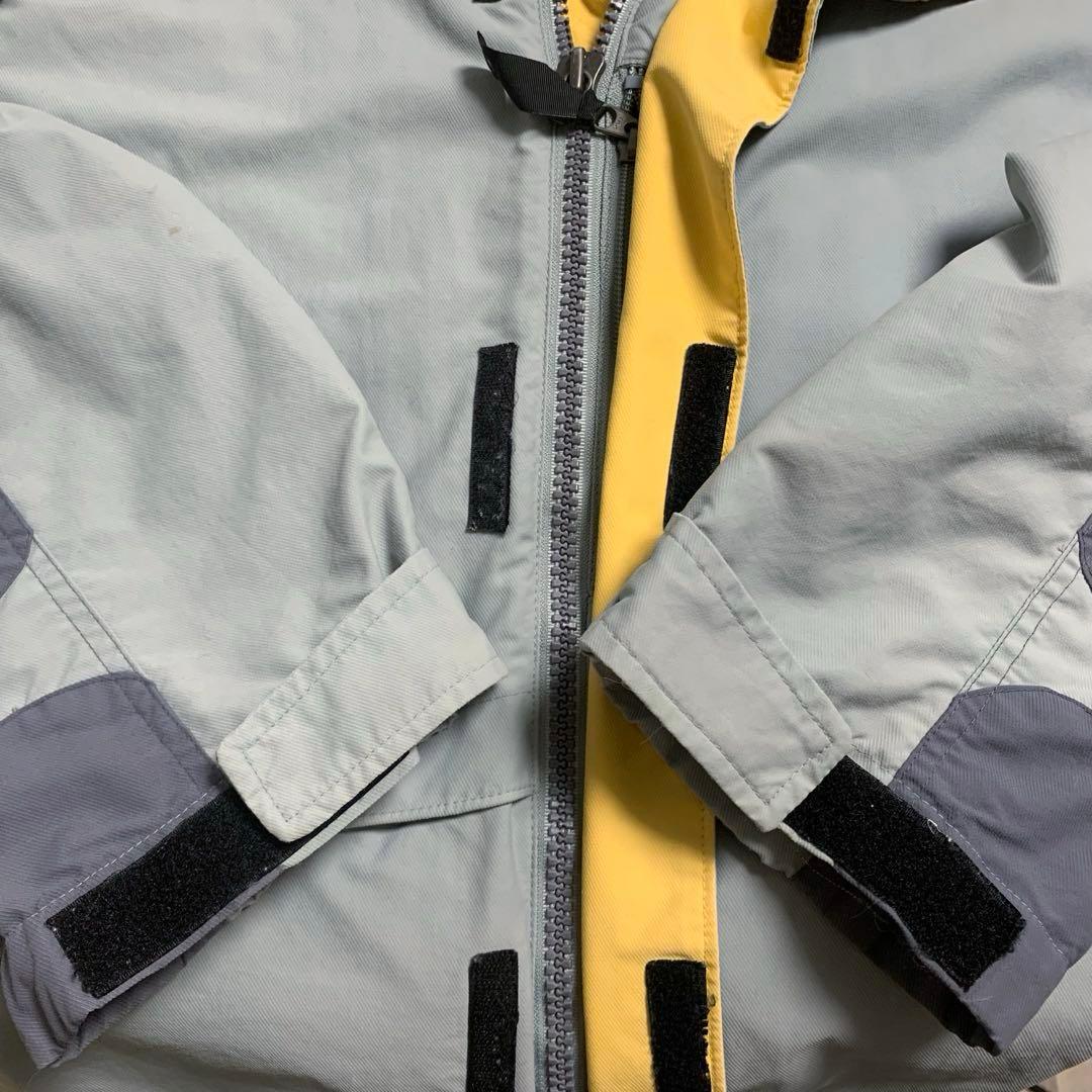 NIKE ACG 中綿ライナー付 テックナイロンジャケット