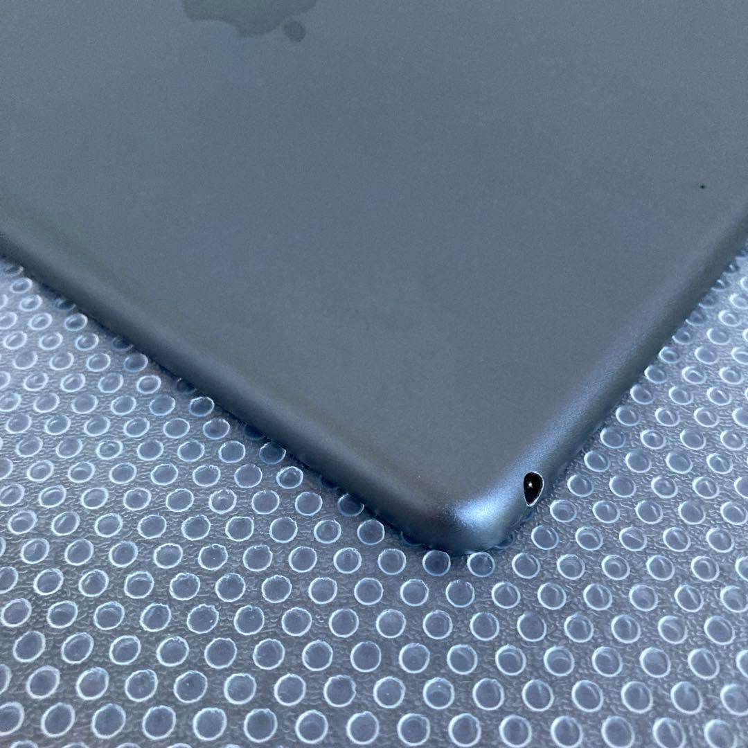 3011【早い者勝ち】iPad8 第8世代 32GB WIFIモデル☆