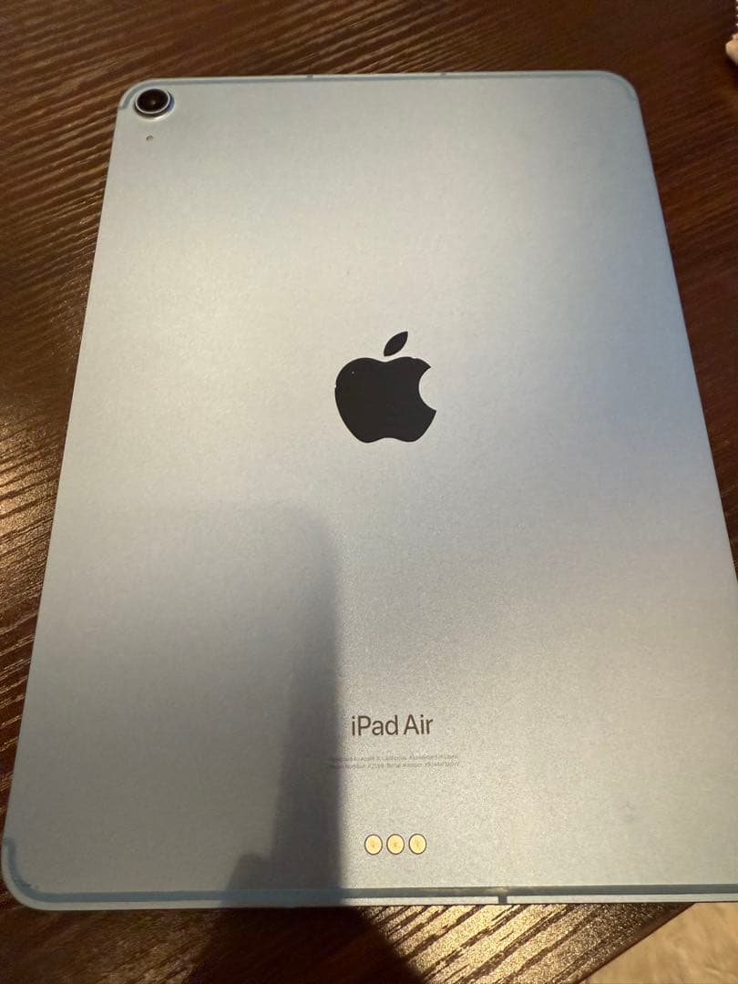 タ*ン様 Apple iPad Air 第5世代256Gスカイブルー 本体 キー