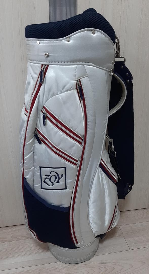 ZOY・ゾーイ　藤田寛之プロサイン入り　キャディバッグ