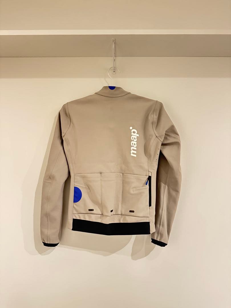 ウェア  Women's Training Winter Jacket xs