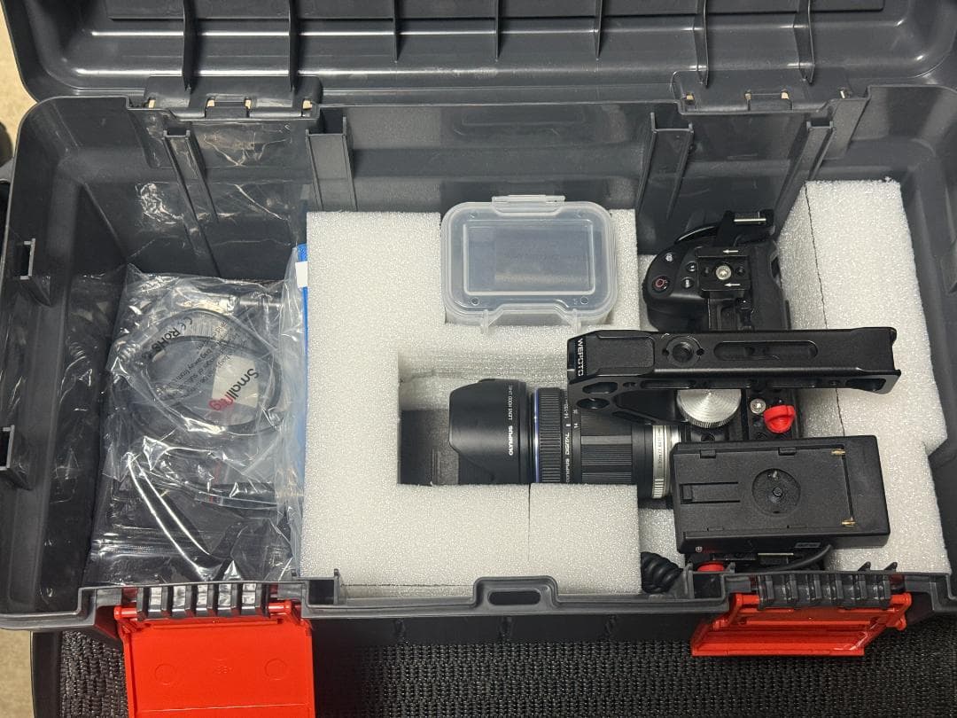 BMPCC4K（Olympusズームレンズ付き）