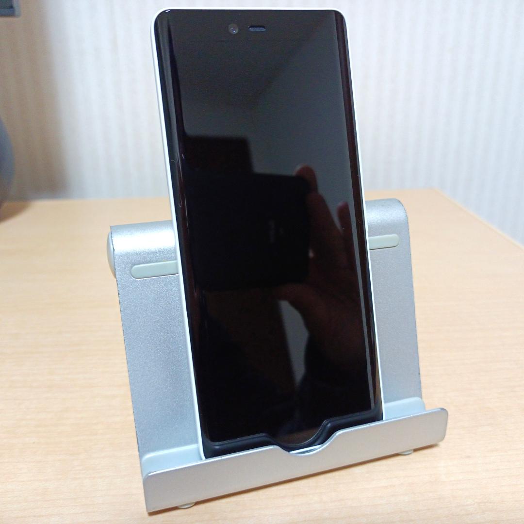 Rakuten Hand 5G P780 4GB/128GB SIMフリー