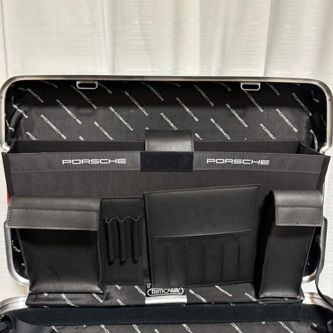 ⭐️極美品⭐️リモワ　ポルシェ　トパーズ　アタッシュケース　アルミ　シルバー　限定