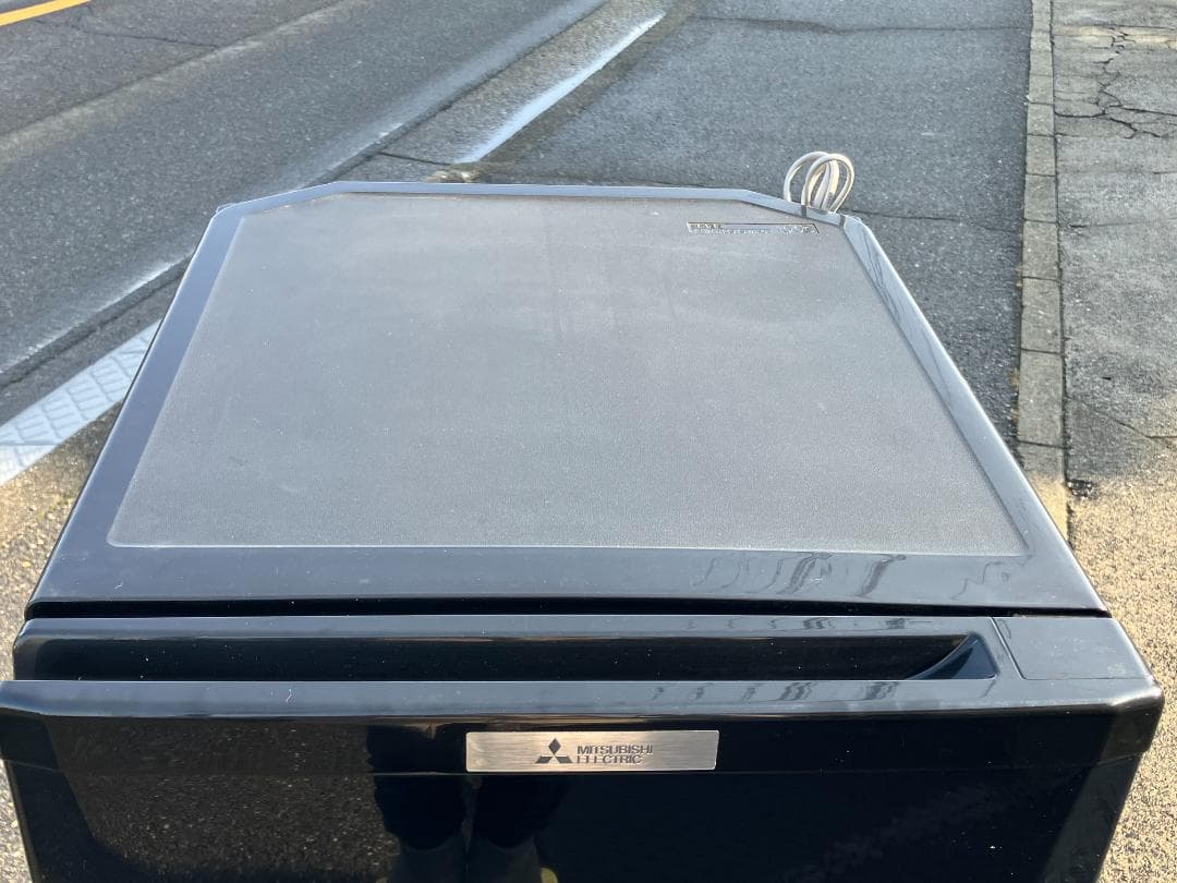 愛知岐阜/送料込★三菱　146L冷蔵庫　ブラック　MR-P15C-B 2018年