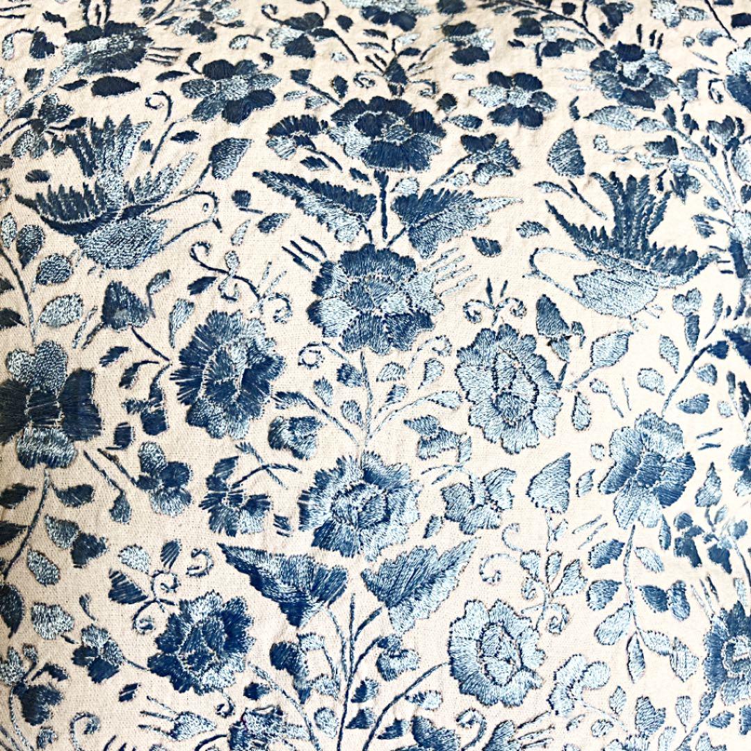 新品＊クッションカバー＊メキシコ刺繍＊ブルー×ホワイト＊水色＊メキシコ雑貨