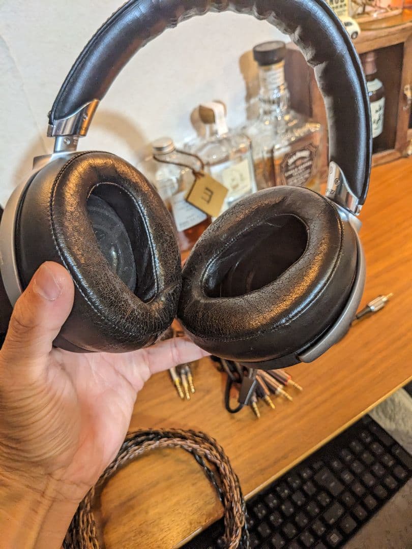 SONY MDR-Z7 キンバーケーブル他ケーブル類　スタンド付き