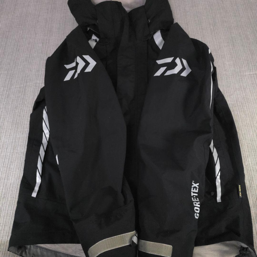 極美品　DAIWA　GORE-TEX　フィッシングジャケット DR-1803J