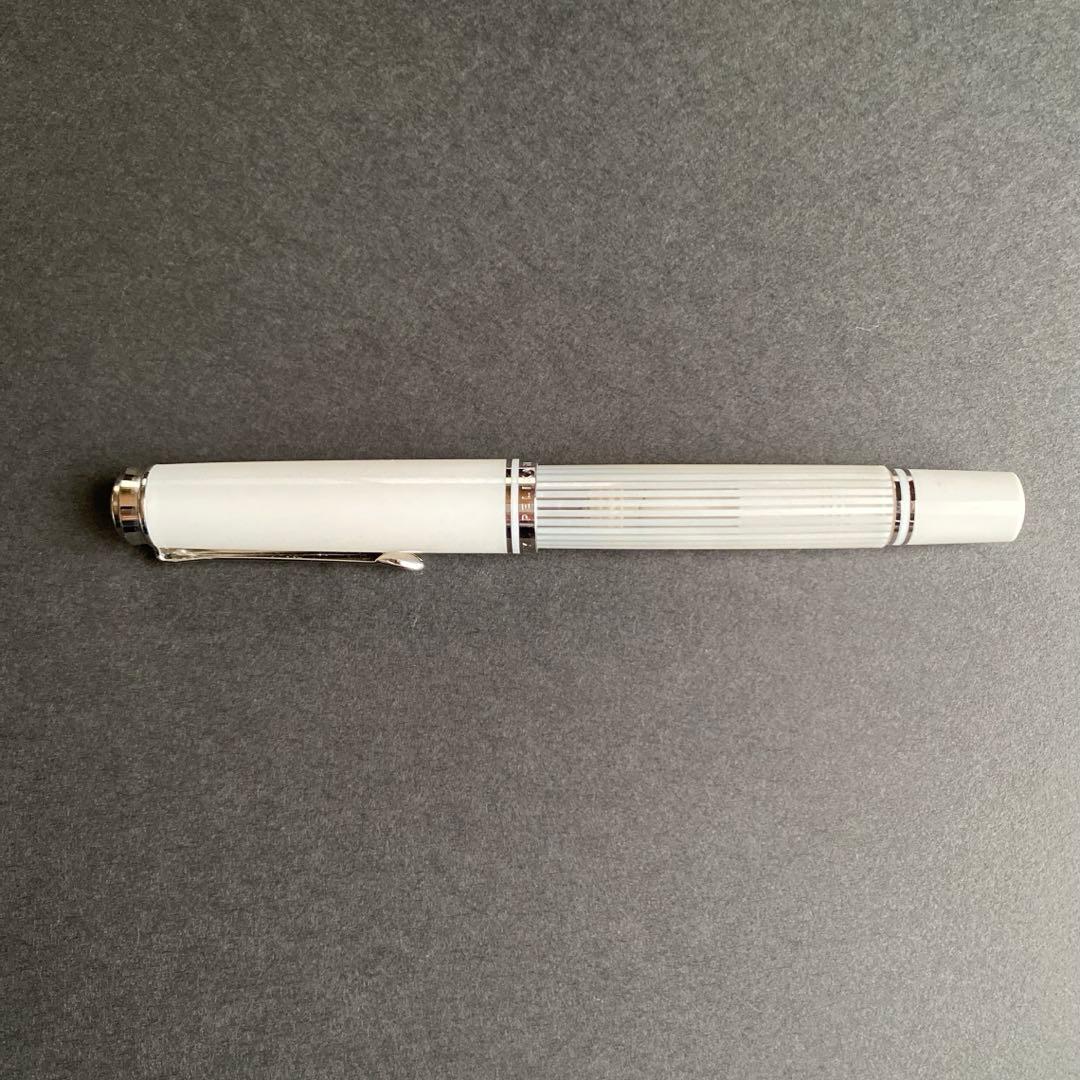 ペリカン スーベレーンM605 ホワイトストライプ
