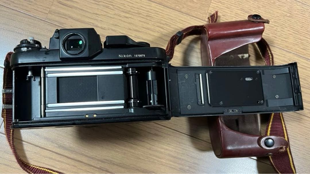 Nikon F3 レンズ3本　スピードライト　収納ケースのセット