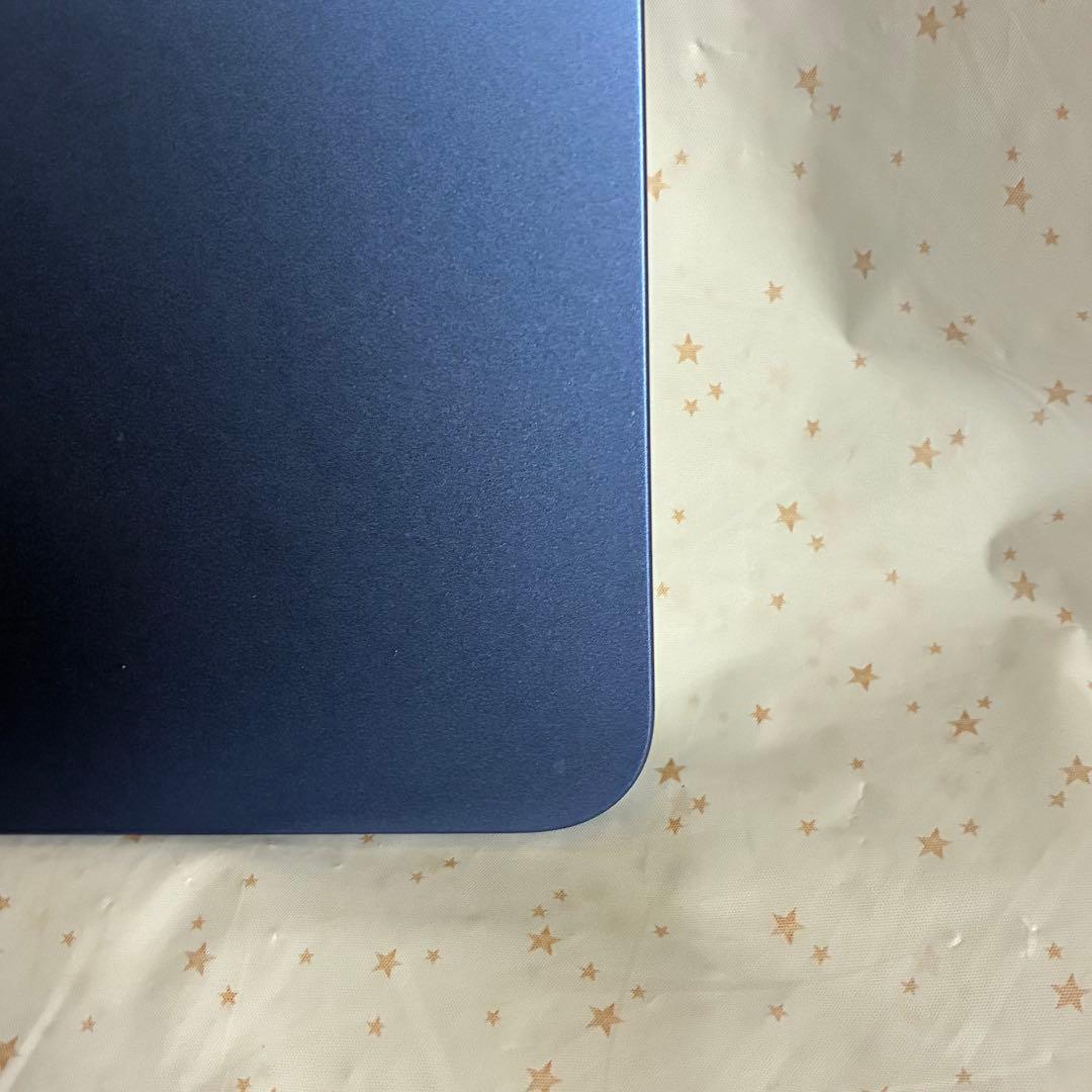 iPad第10世代　本体 ブルー　ケース付き