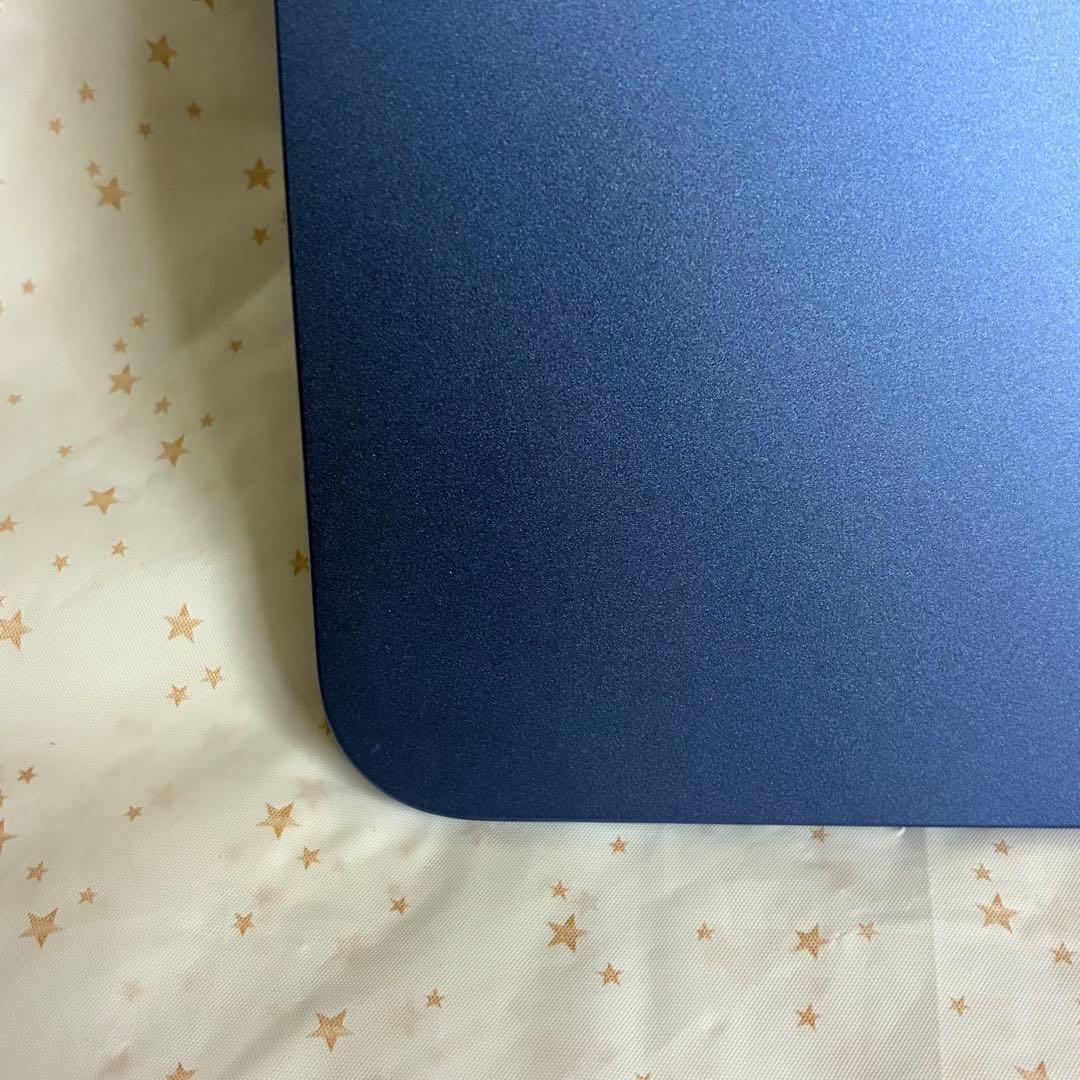 iPad第10世代　本体 ブルー　ケース付き