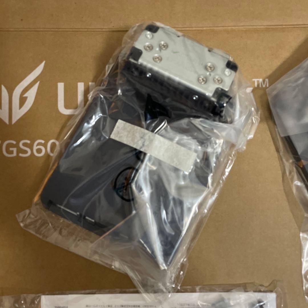 【美品】LG UltraGear 27GS60QC-B27インチ湾曲モニター