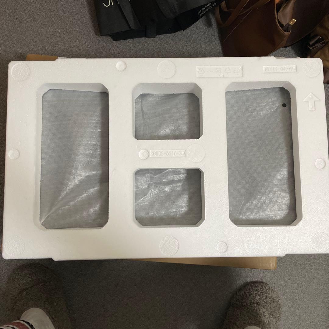 【美品】LG UltraGear 27GS60QC-B27インチ湾曲モニター