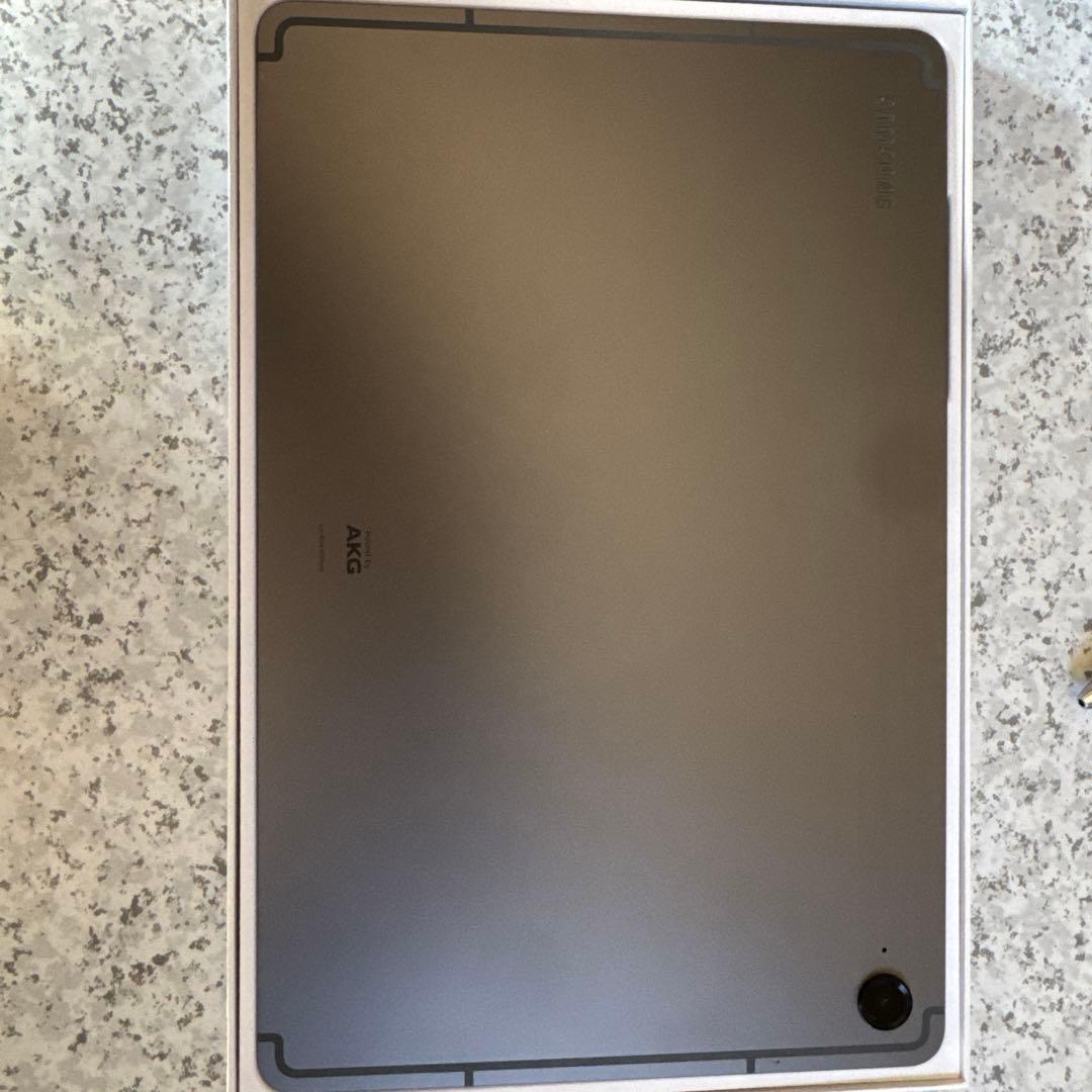 Samsung Galaxy Tab S9 FEグレー S Pen付き