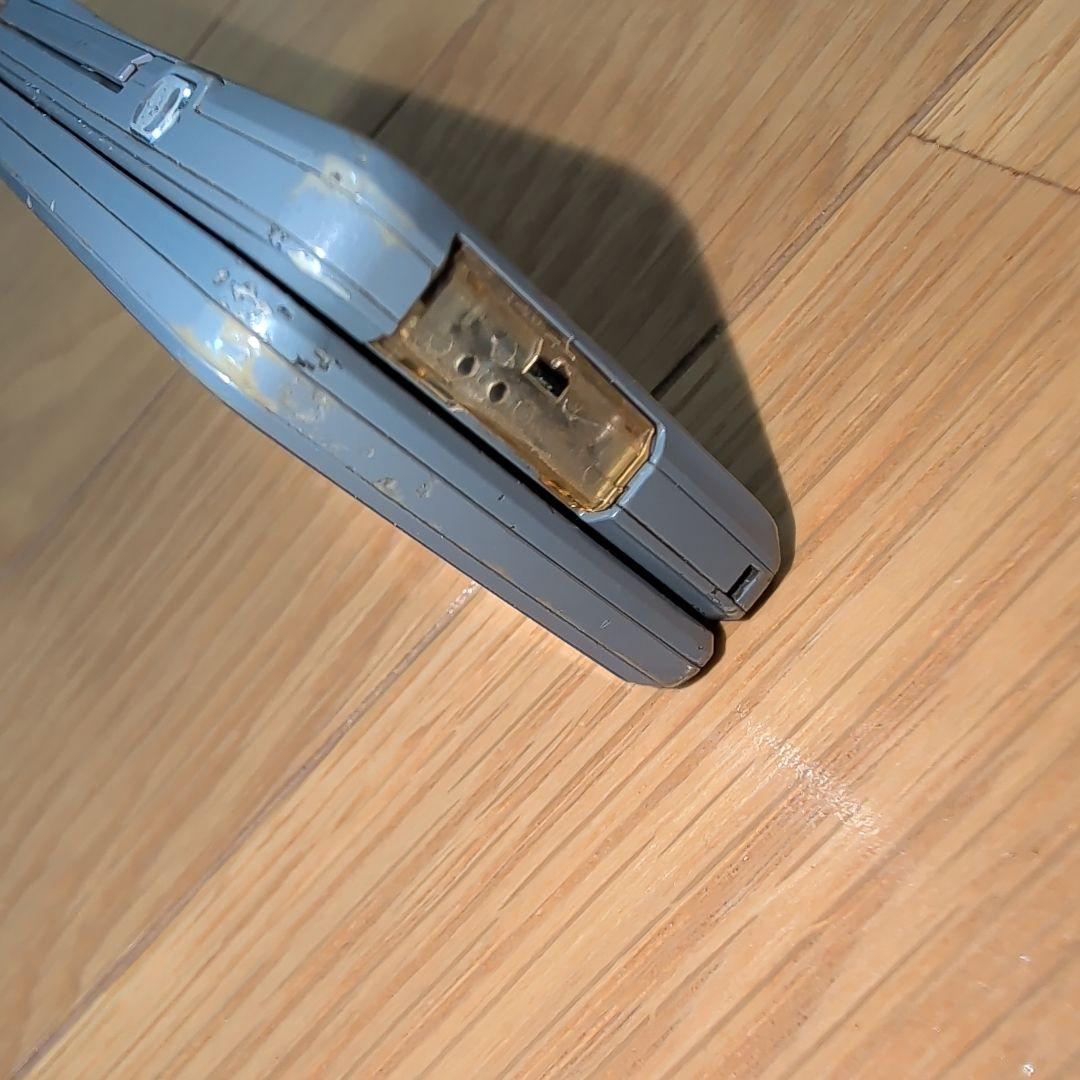 エヴァンゲリオン携帯SH-06A NERV 本体 ガラケー　使用できる