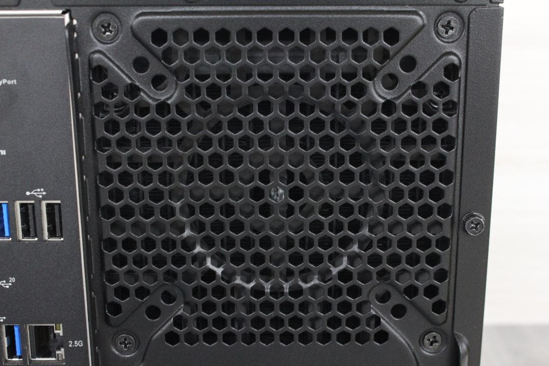 ▲DAIV Z7 i7-12700F 32GB 1TB デュアルチャンネル