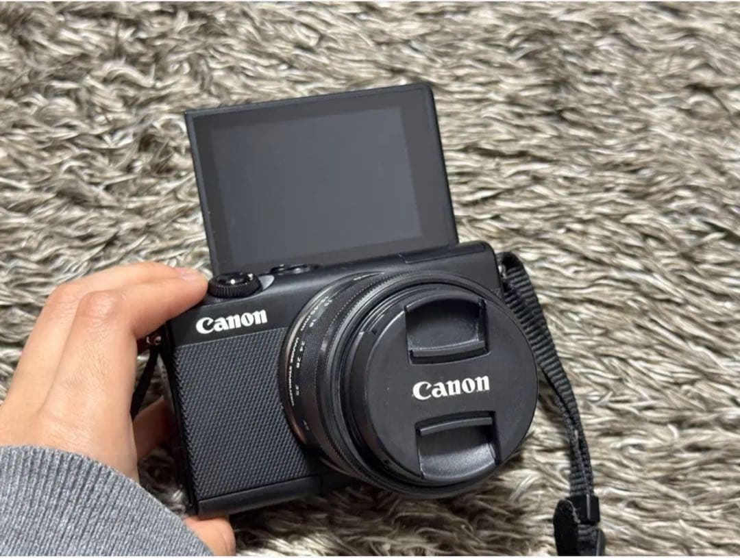 Canon EOS M100 ミラーレス一眼カメラ