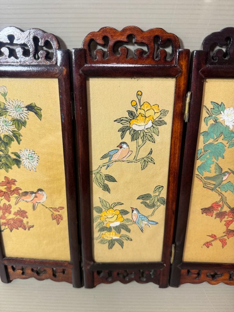 2874 中国美術工芸品　四美人花鳥図　卓上屏風　時代物