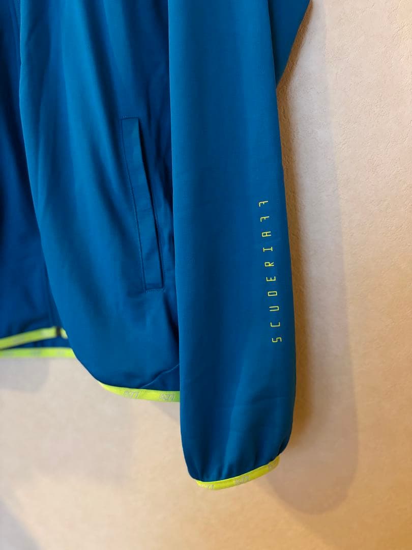 asics A77 トレーニングジャケットパンツセット　ハーフパンツ付き　ブルー