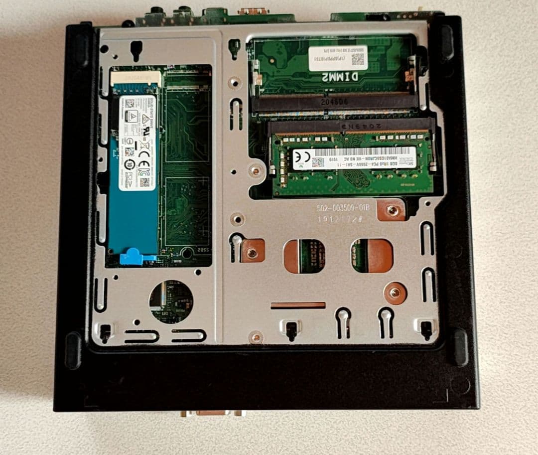 Windowsデスクトップ Lenovo ThinkCentre M720q tiny i5-9400T