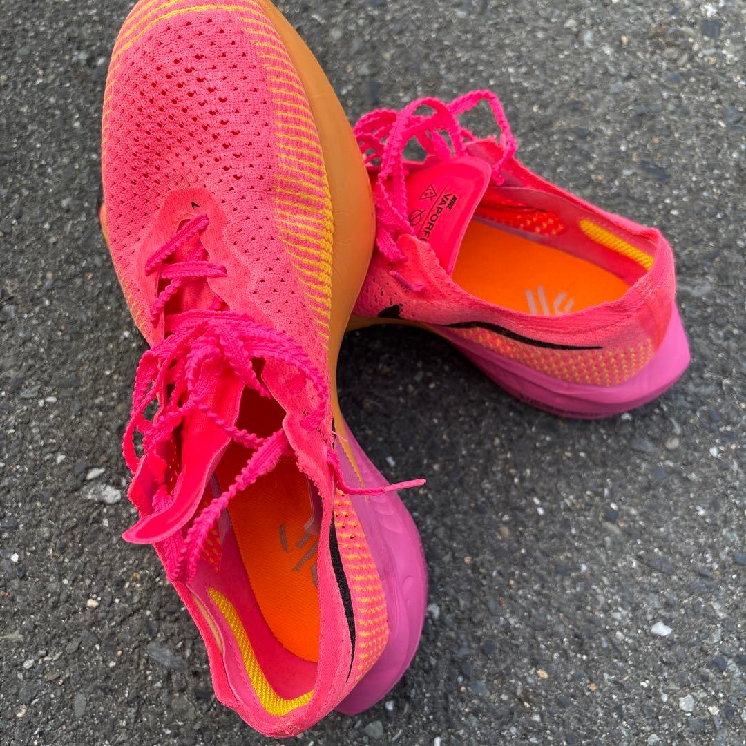 Nike Air Zoom Vaporfly3 ピンク/オレンジ