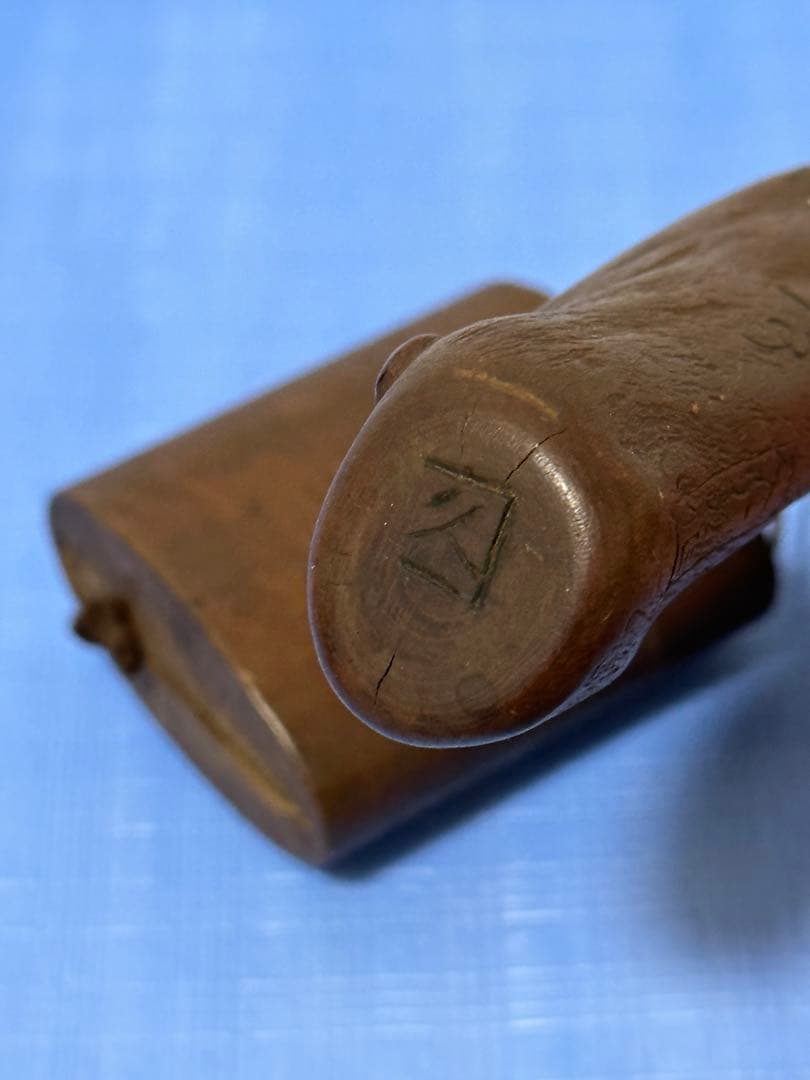 提げ物 煙管入れ 時代物 喫煙具 煙管筒 根付 銀製