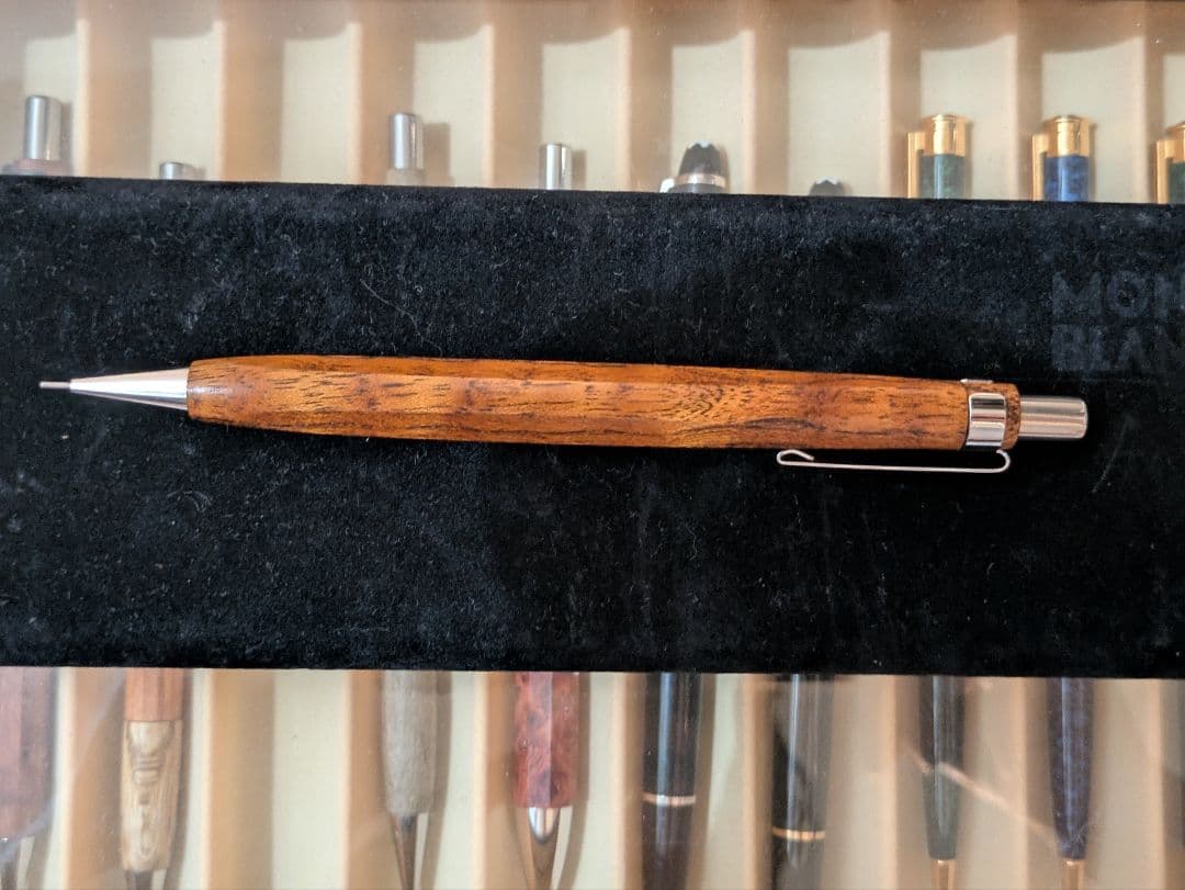 新品未使用　漆塗り　木軸シャープペン　0.5mm 野原工芸好きな方に