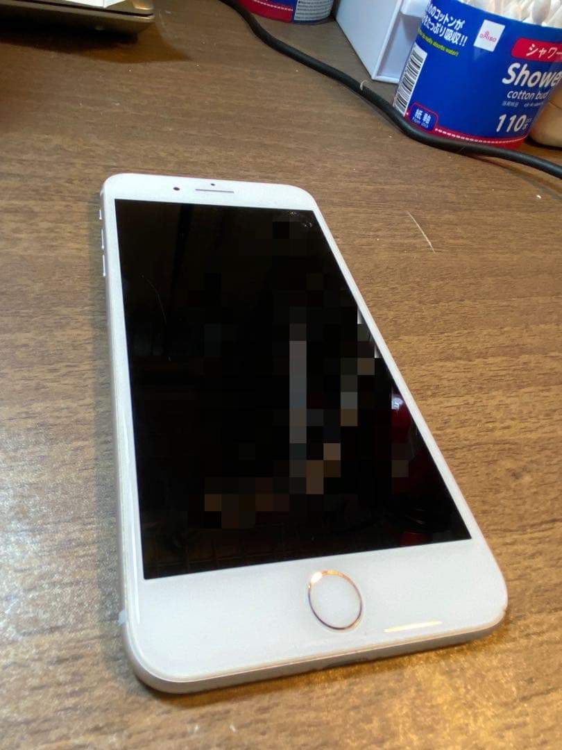 iPhone 8 ホワイト