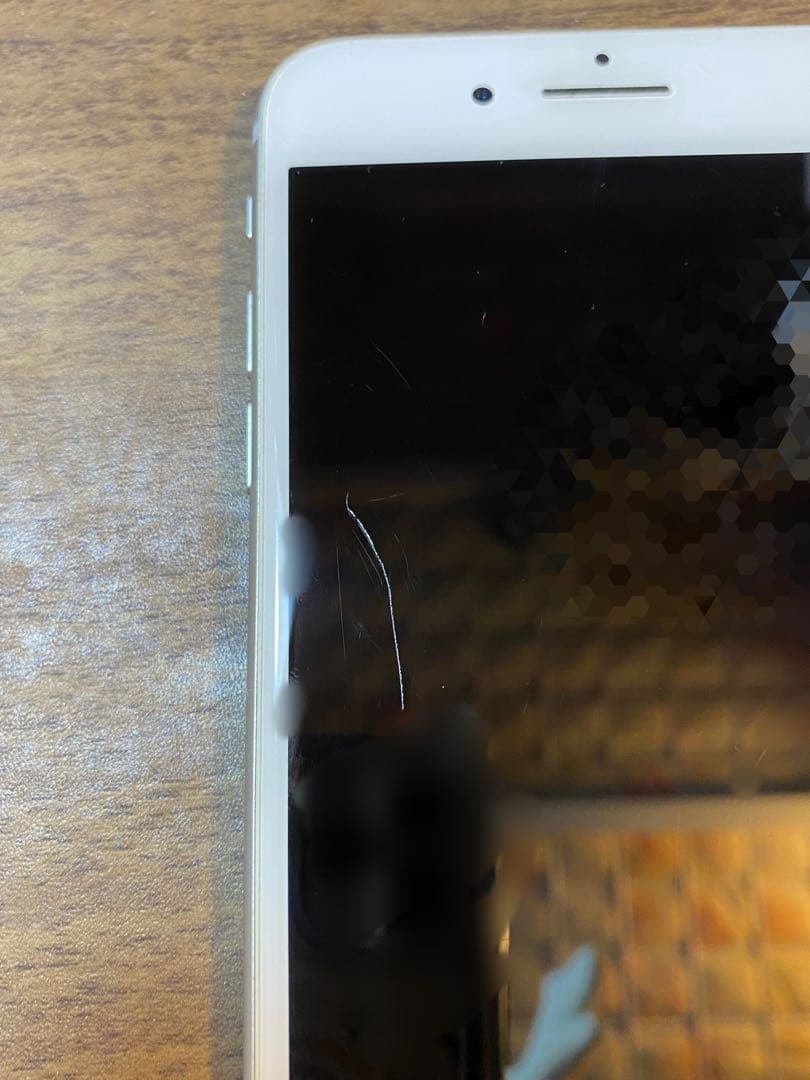 iPhone 8 ホワイト