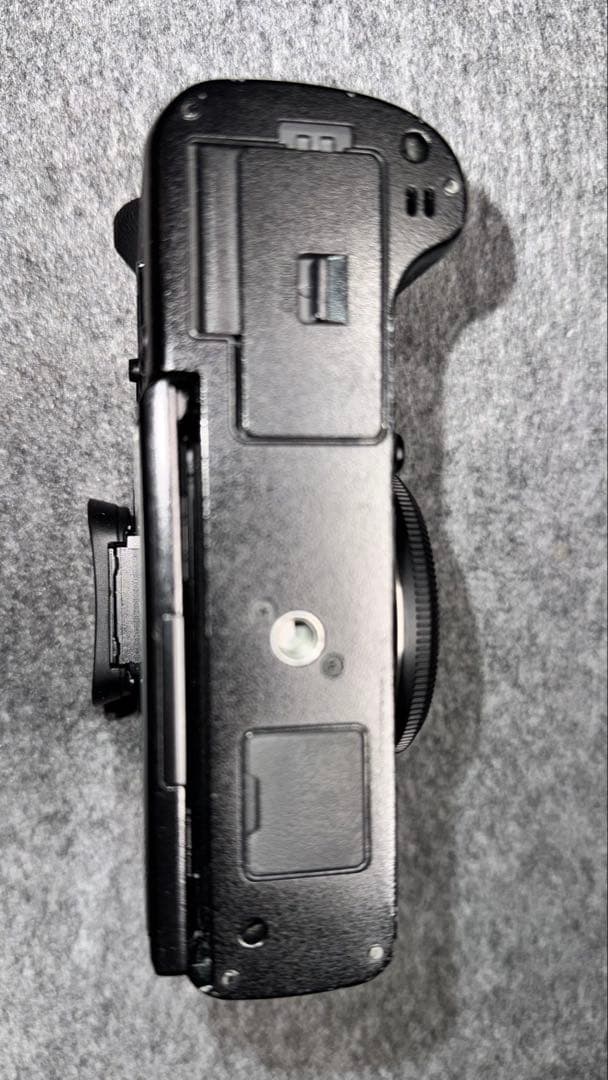 ゆ*様 【付属品多数】FUJIFILM X-T3 本体+レンズ付き