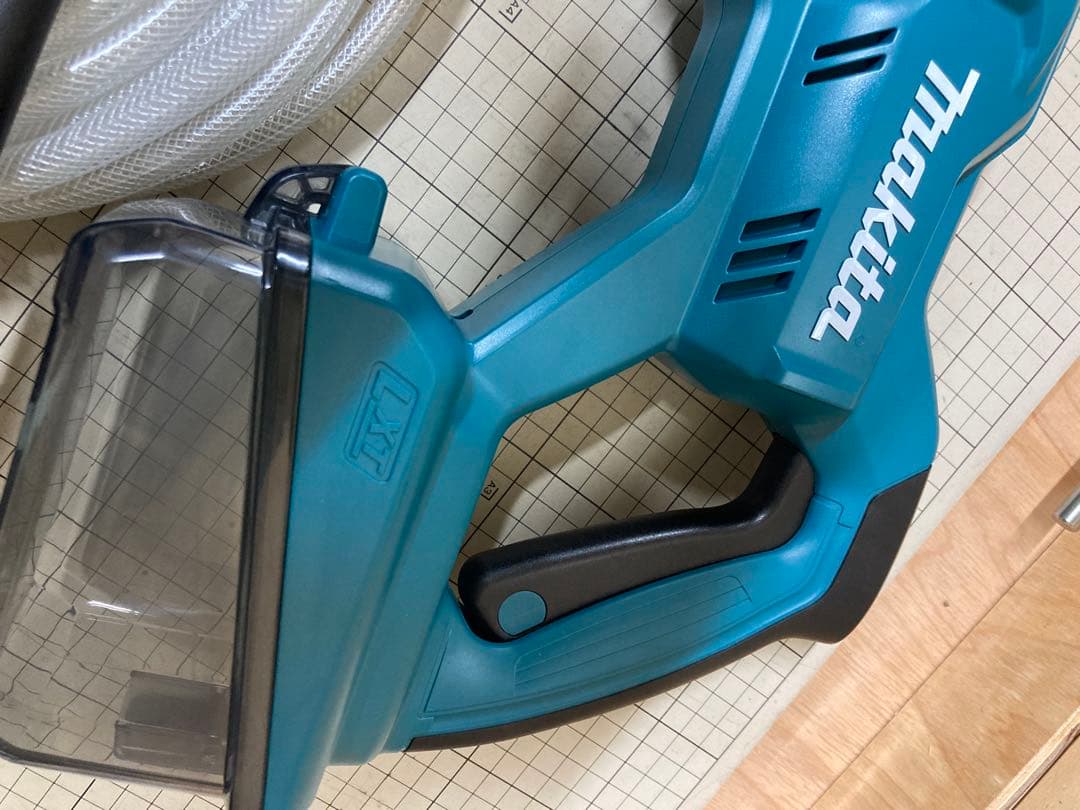 Makita 充電式高圧洗浄機 MHW180 本体　極美品