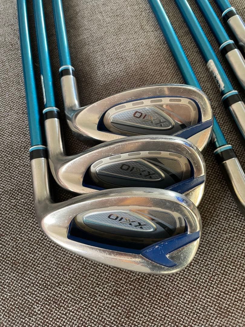 大人気モデル12代目ゼクシオ XXIO12 レディースアイアンセット 7本ブルー