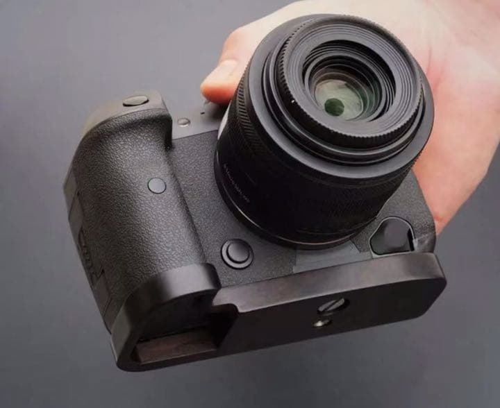 新品 キヤノン Canon EOSR5用ハンドグリップ（黒檀/エボニー）