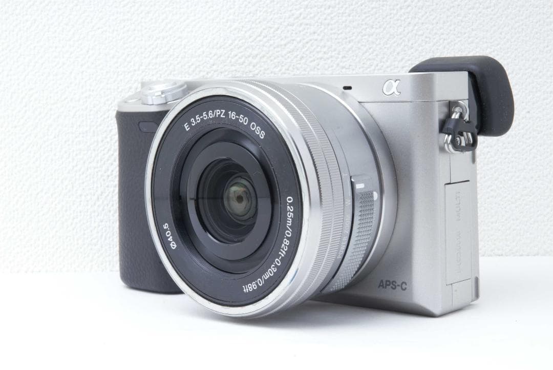 SONY　α6000　パワーズームレンズキット ミラーレス一眼