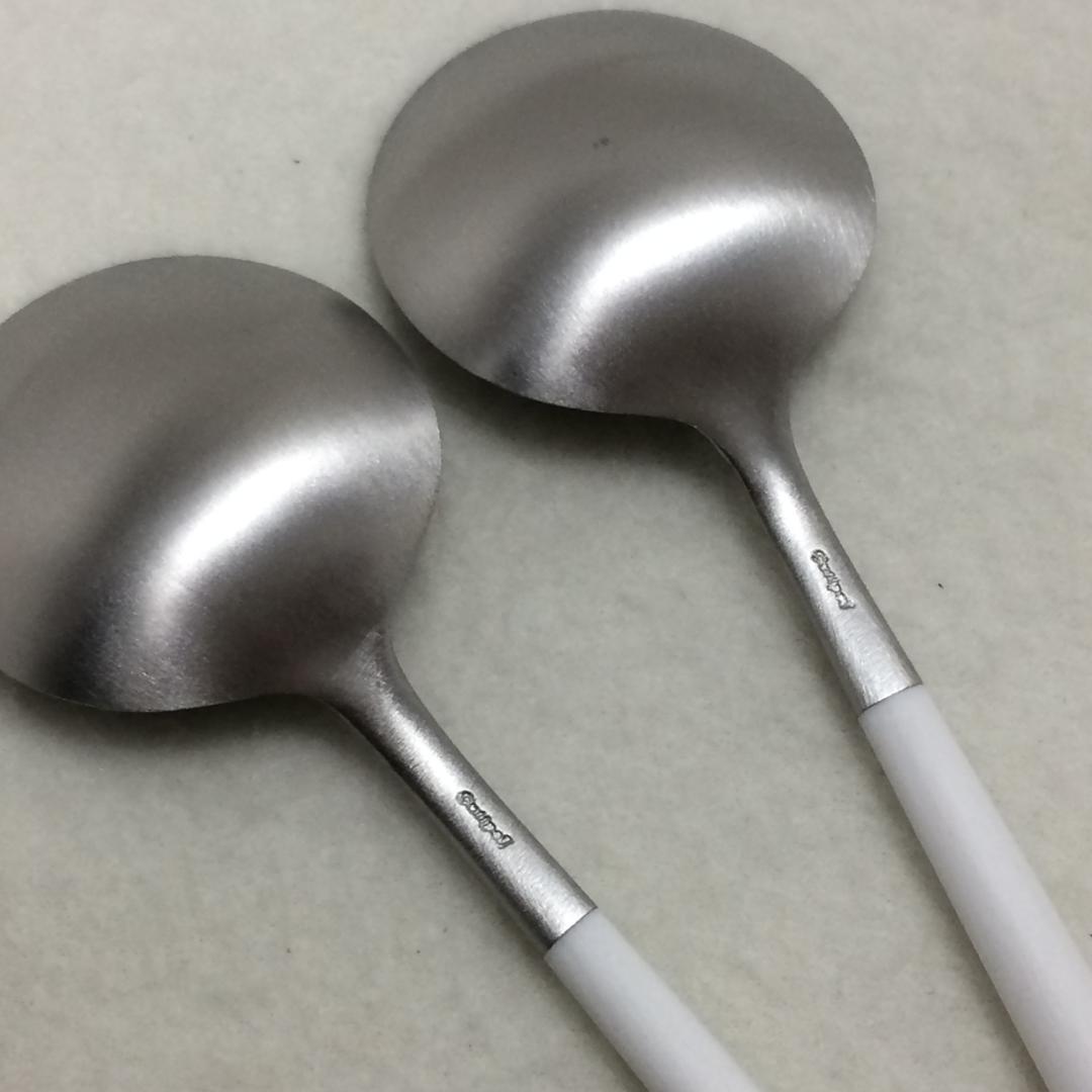 残り僅か！　セール価格　クチポール　GOA　ホワイト＆シルバー　７種×各２本